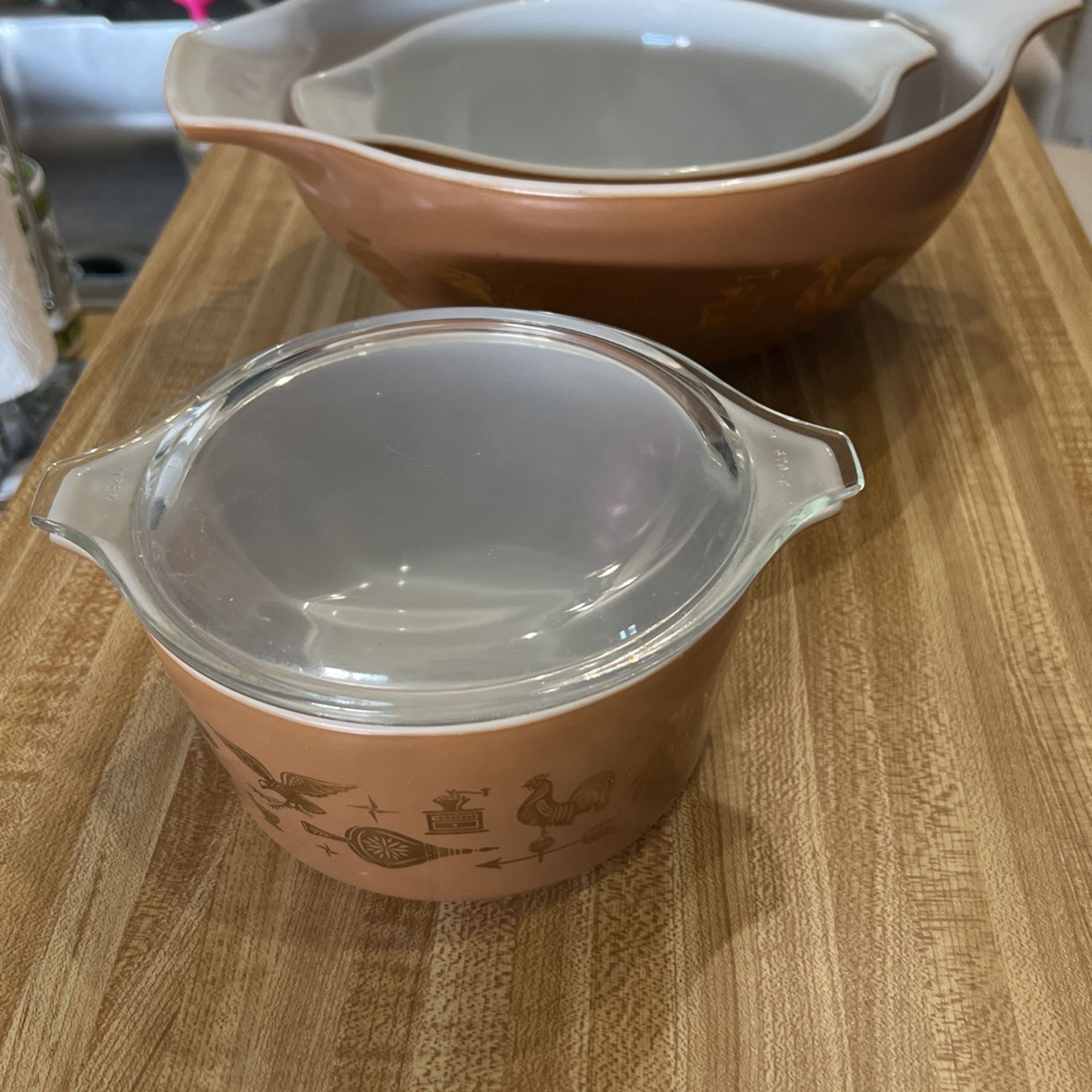 Pyrex Early American Cinderella Mixing Bowl And Casserole Dish