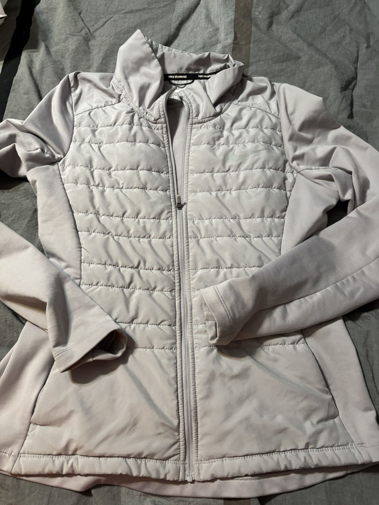 Like New Womens Size Small Nike Running Jacket