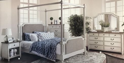 Queen Bedroom Set