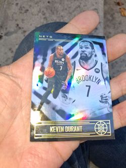 2020-21 Panini Illusions Kevin Durant #40 New York Nets Holographic Rainbow Foil Card. Near Mint Condition