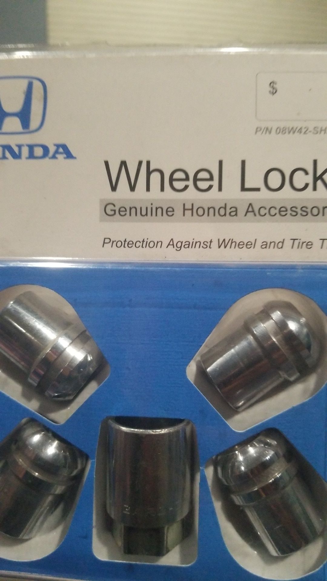 Honda wheel locks P/N 08W42-shj-101a