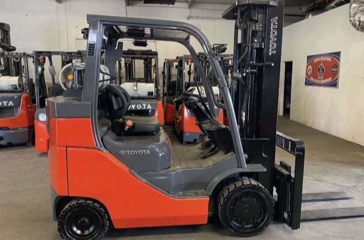 2019 Toyota 8FGC35UBCS Forklift 