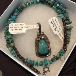 TURQUOISE SILVER NATIVE BAY Pendant & Necklace