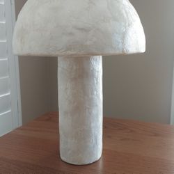 Table Pearl Lamp