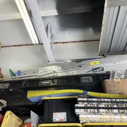 Husky Bed Tool Box Also Latter Escaleras Caja De Herramienta 