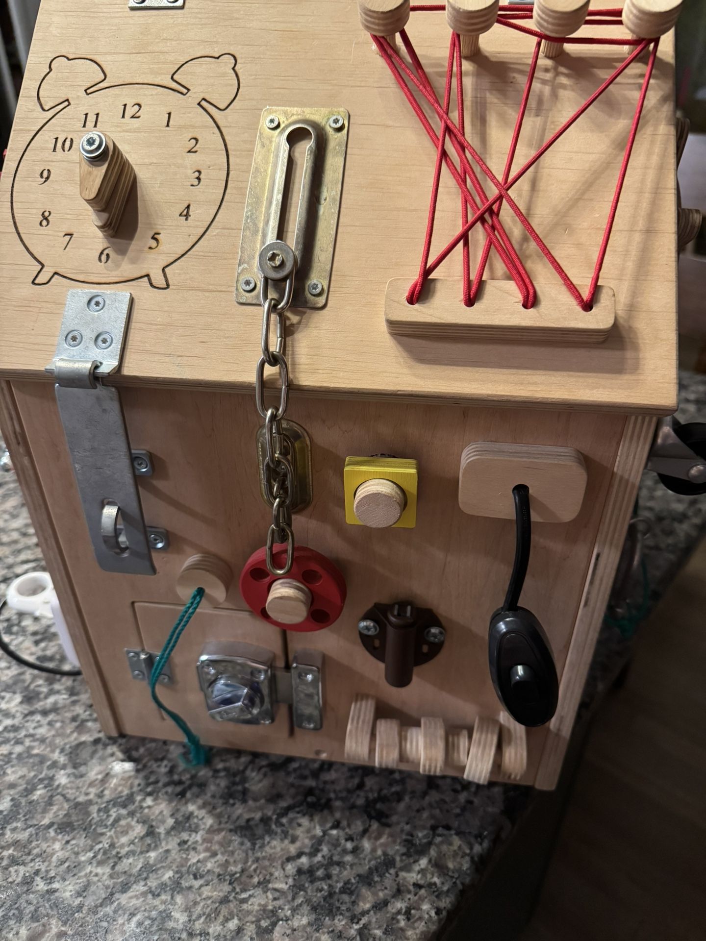 Montessori Toy/house 