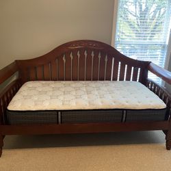 Solid Wood Daybed
