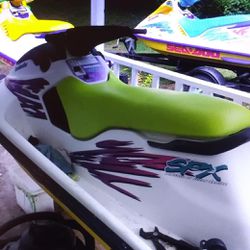 98 seadoo spx hull w/title no motor. Everything else comes with it. Mpem,new seat,jet pump, solenoid etc