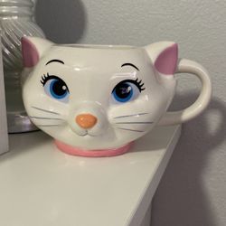 Silver Buffalo Disney Aristocats Marie Face Ceramic 3D Sculpted Mug, 20 Ounces