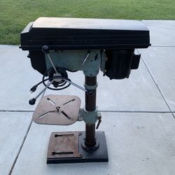 DELTA 14" DRILL PRESS 