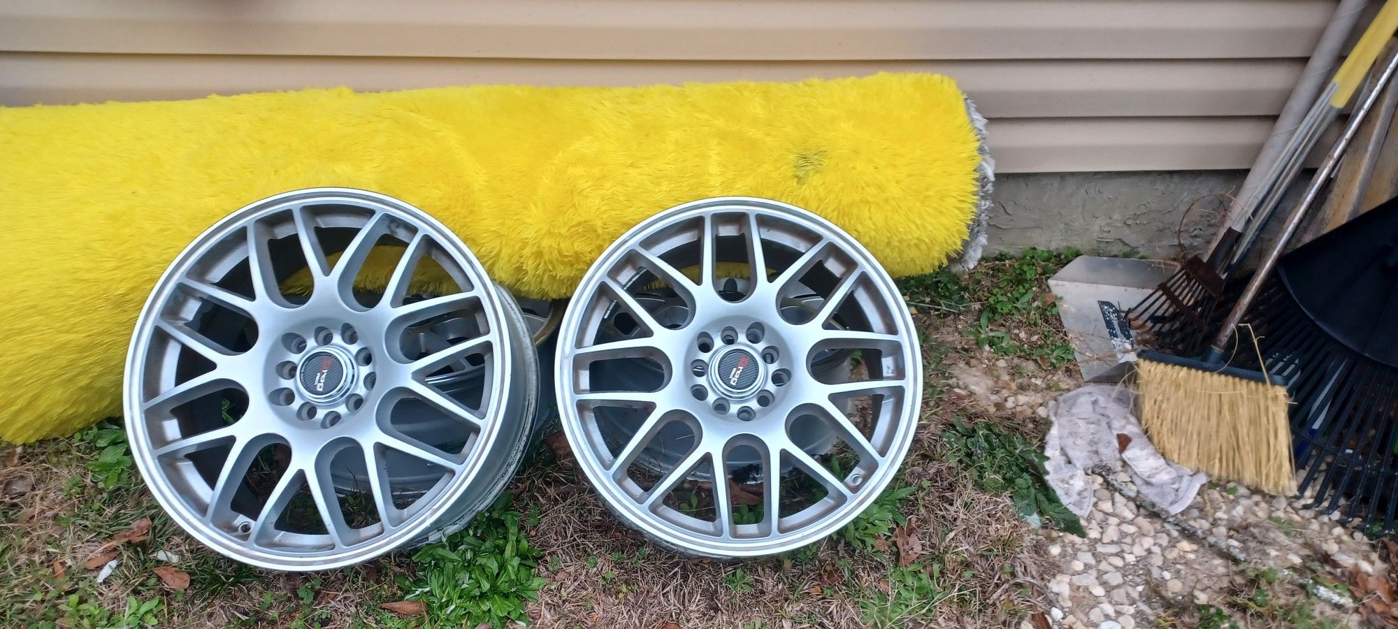 17 INCH RIMS And Engagement RING