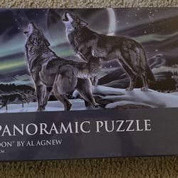 1000 Piece Panoramic Wolf Puzzle