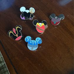 Micky Mouse Trading Pins 5 Of Them No Box 