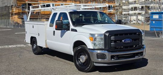 2013 Ford F250 Super Duty Super Cab