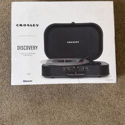 New Crosley Discovery Record Player / Turntable