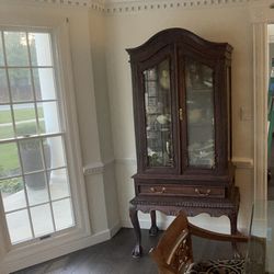 CHIPPENDALE STYLE MAHOGANY CURIO DISPLAY CABINET CHINA BOOKCASE QUEEN ANNE (Estate Sale)