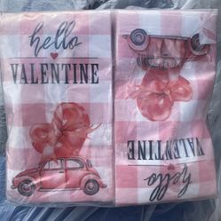 200 Pcs Checkered Valentine's Day Guest Napkins