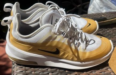 Nike Air Max Axis Sneakers Yellow White