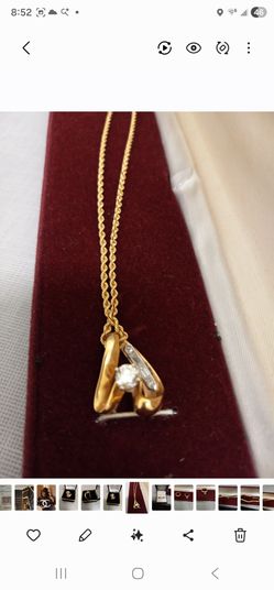 14kt gold Diamond Pendant
