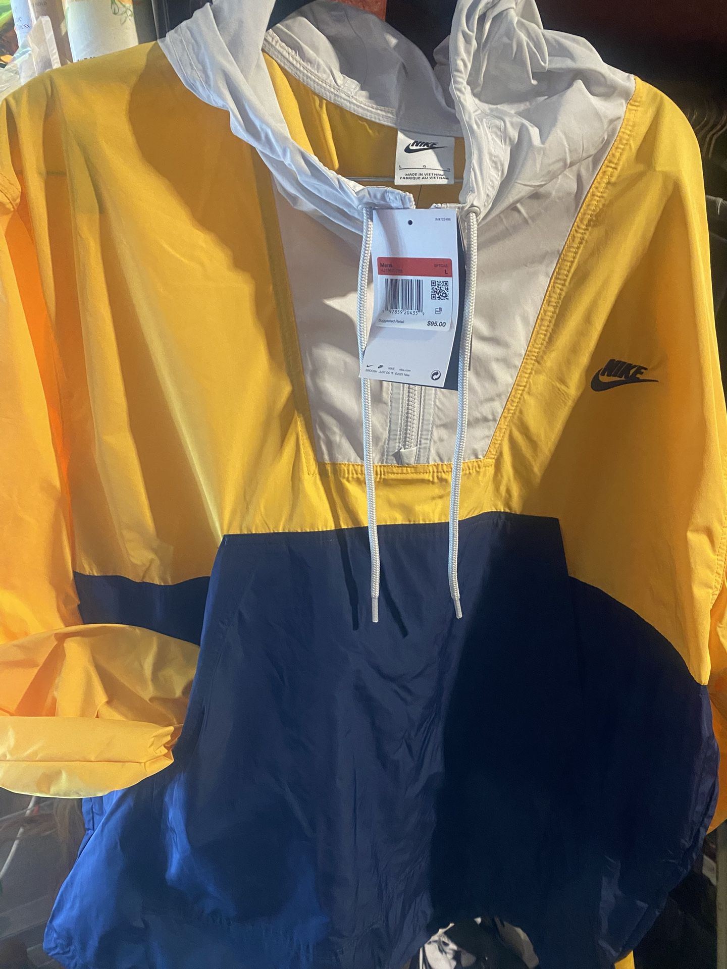 Nike Club Men's Marina Quarter-Zip Colorblocked Anorak Jacket