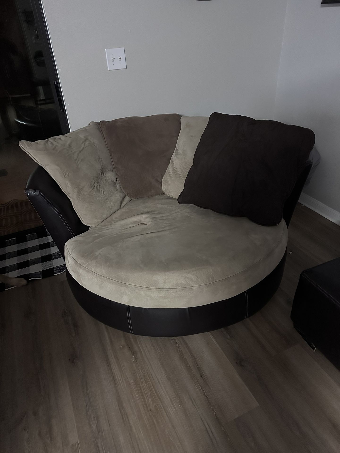 Round Sofa Chair