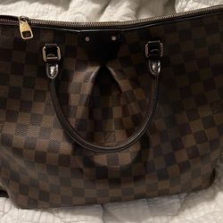 Louis Vuitton Bag With Wallet