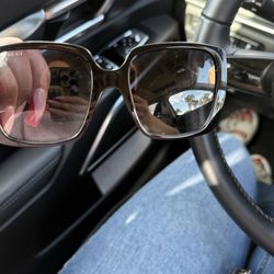 Sunglasses Gucci