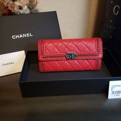 Authentic Chanel Wallet 