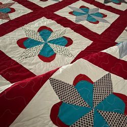 Full Size Quilt. Handmade New 