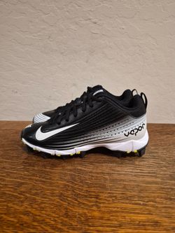 Nike Vapor Keystone 2 Low Athletic Baseball Cleats 
Boy's Size US 1Y