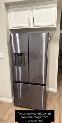 Black stainless steel Samsung refrigerator fridge 22 cu