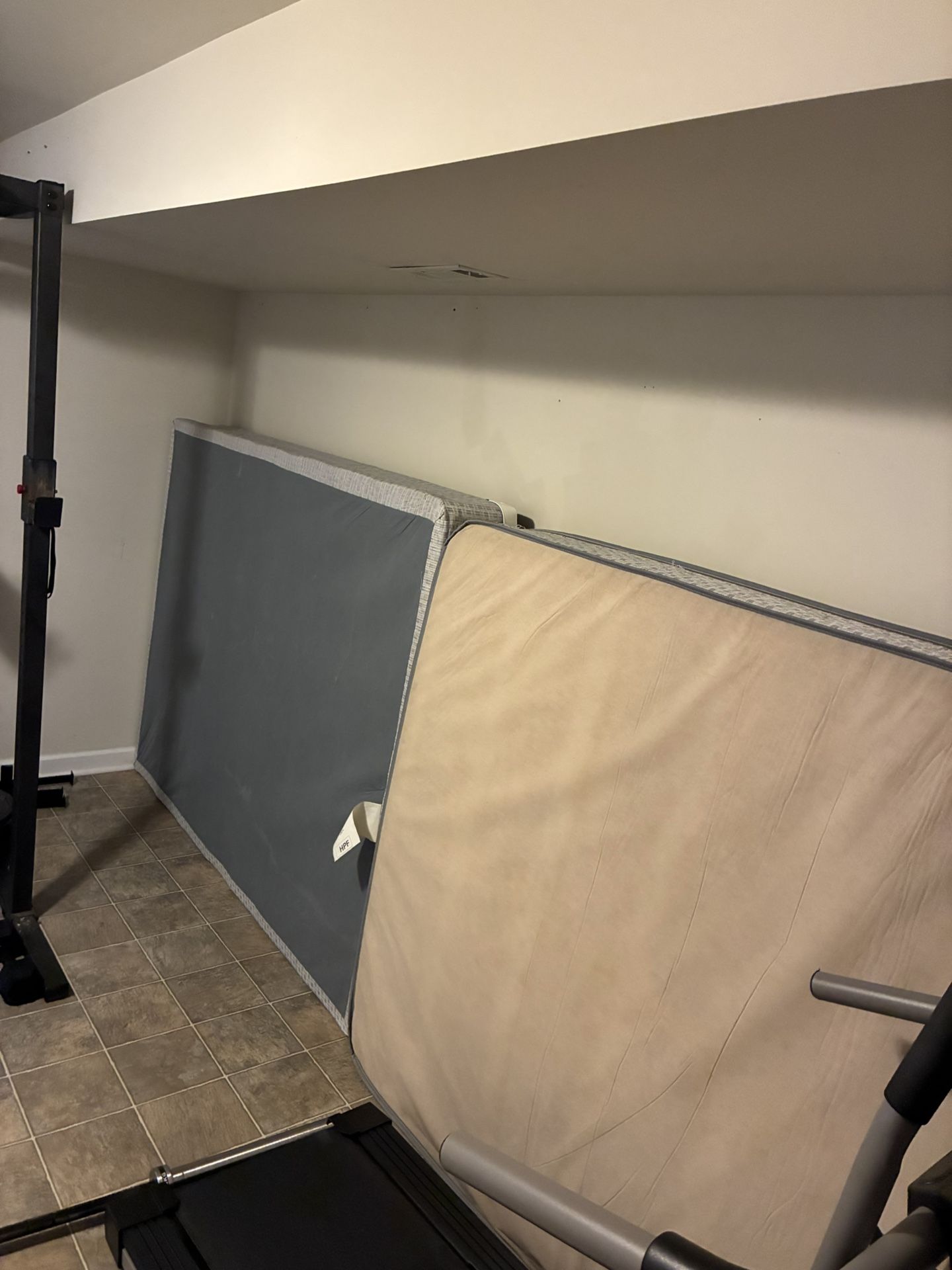 Queen Mattress Box Spring And Frame