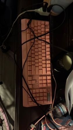 Razor pink keyboard