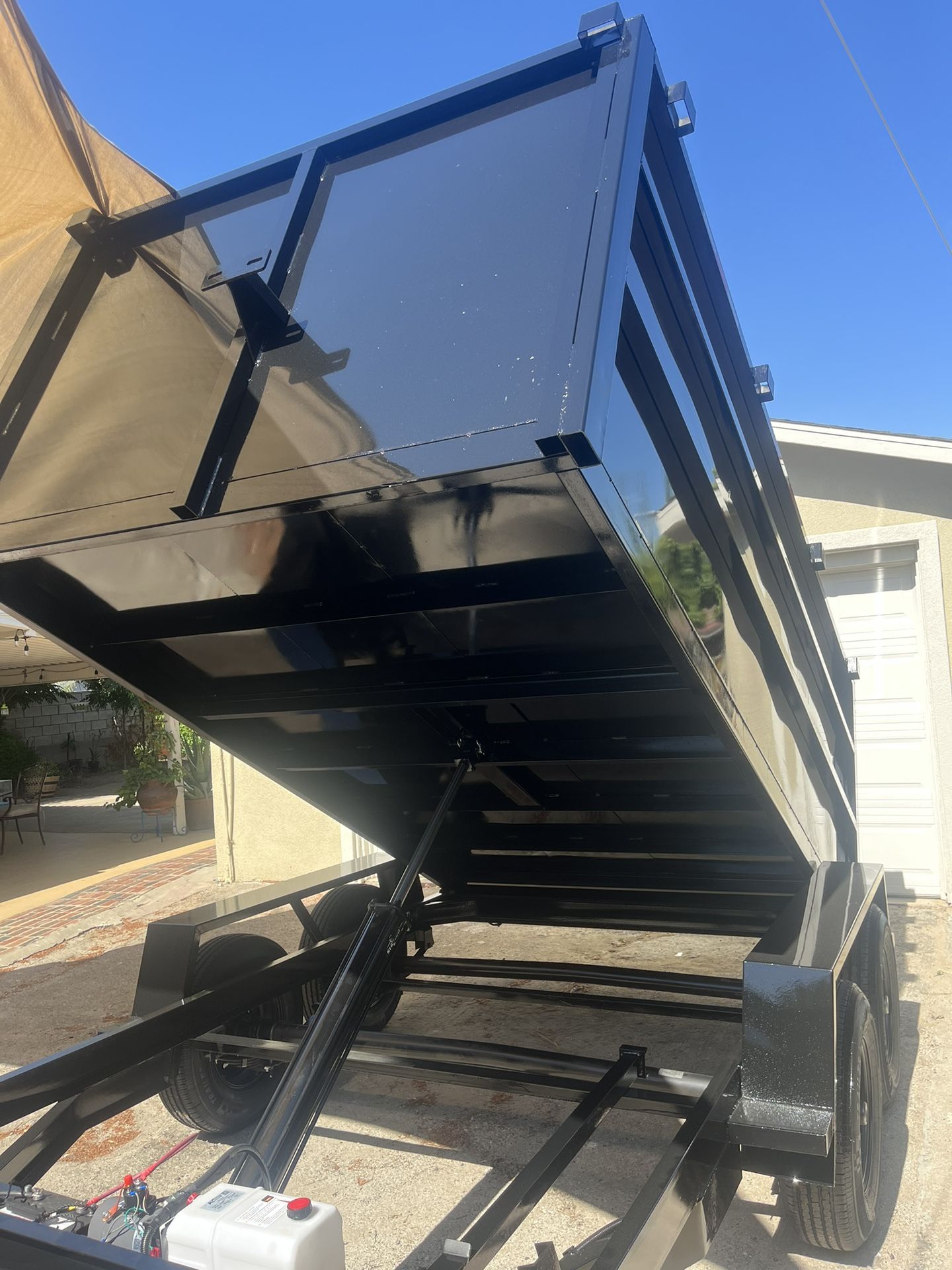 Hydraulic Dump Trailer