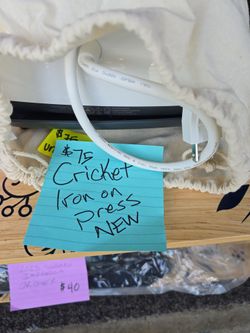 NEW NEW NEW! Cricket iron on press.