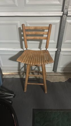 Swivel Stool