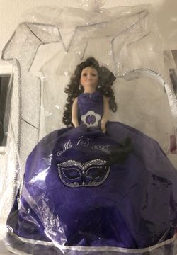 Quinceañera Doll