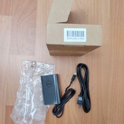 USB Type C Charger For Laptop And Phones 65W Dell Brand