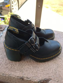 Dr. Martens Eviee Pump