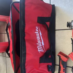 Milwaukee Tools 