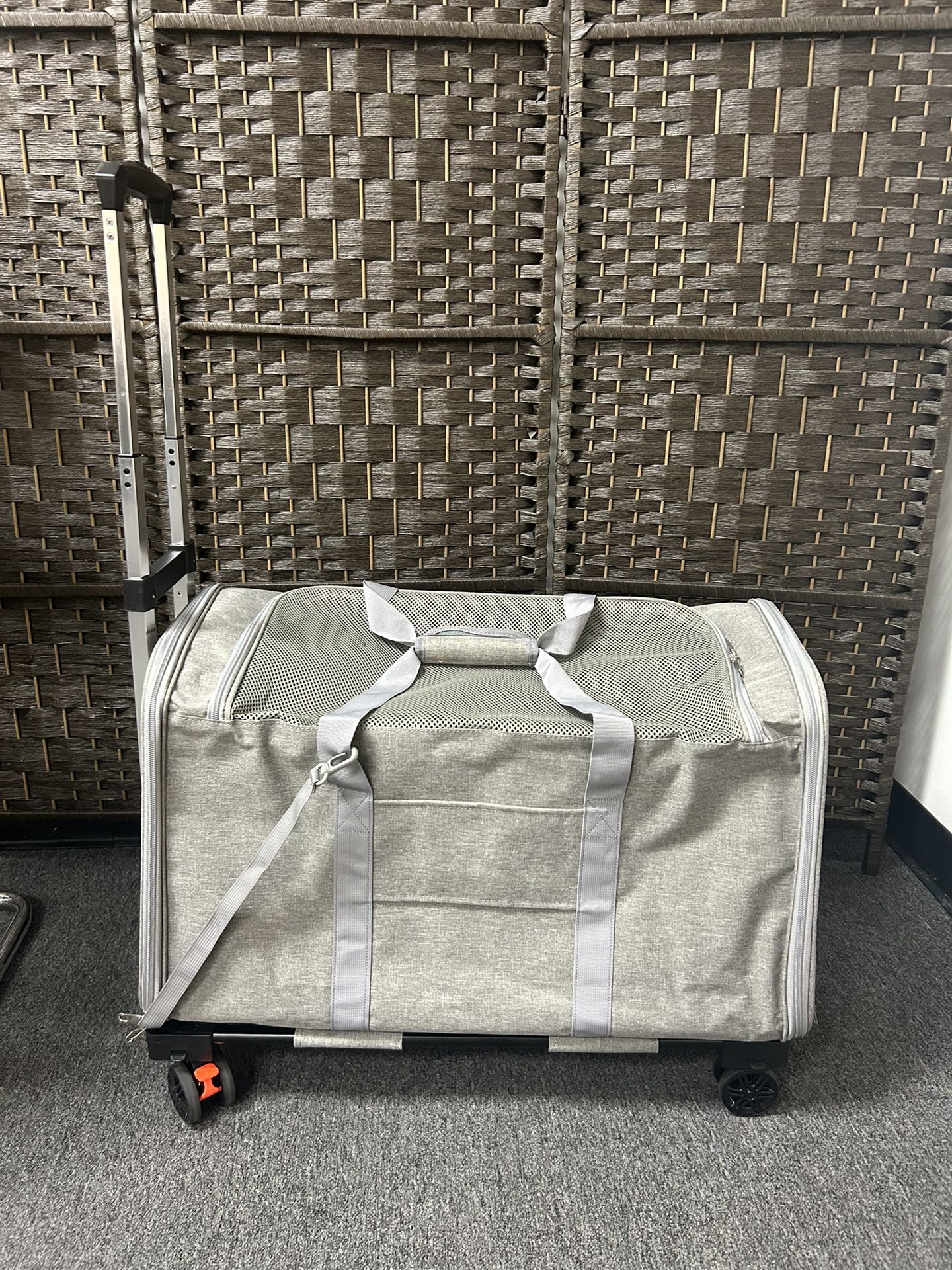 Pet Carrier On Wheels