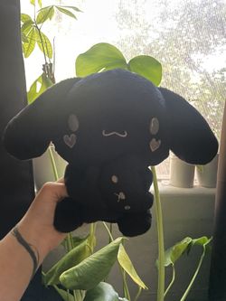 Black Cinnamoroll Plushie