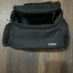 Izonix medium-sized camera bag