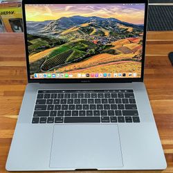 Apple MacBook Pro 15” 2018 6CORE i7 32GB RAM 256GB Fully Working