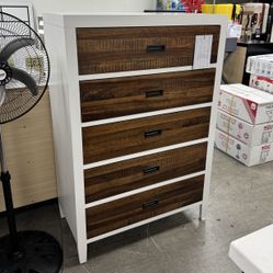 BRAND NEW 5 Drawer Dresser Chest Of Drawers