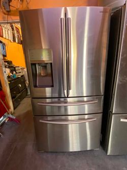 SAMSUG REFRIGERATOR 4 DOORS PLUS EASY ACCESS DOOR, STAINLESS STEEL