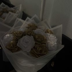18 count ribbon roses 