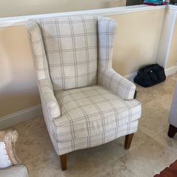 Modern Elegant Chair 