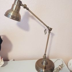 Antique Brass Adjustable Height Table Lamp