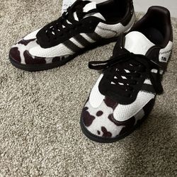 Adidas Samba Sneakers, Men’s 10 11 10.5 Brown White Cow Print. 